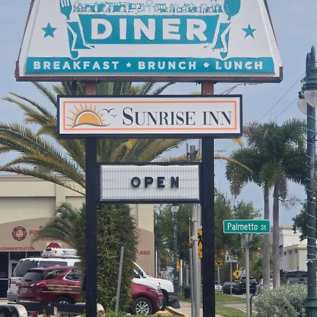 Sunrise Inn By Oyo Titusville Fl Экстерьер фото