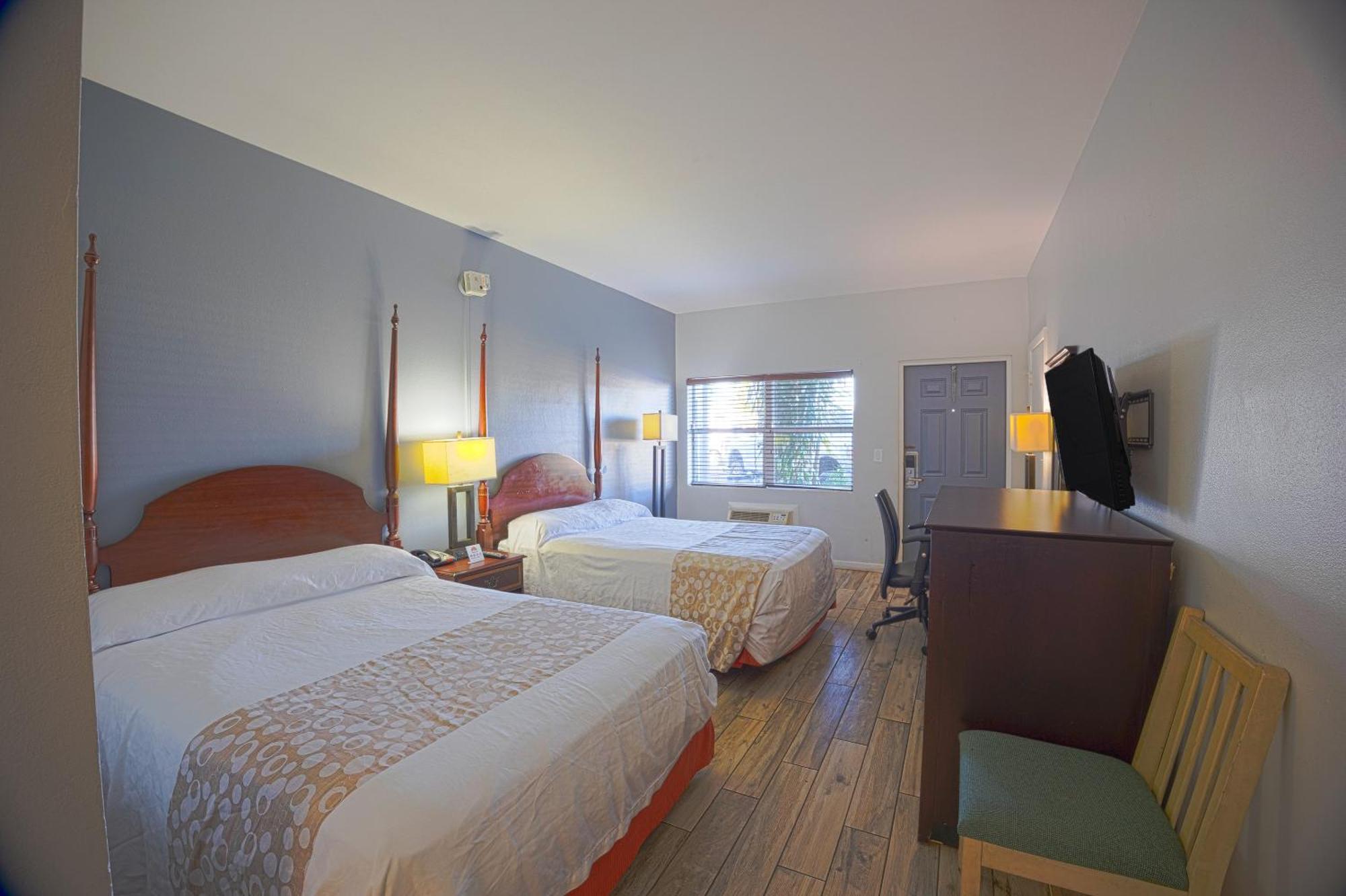 Sunrise Inn By Oyo Titusville Fl Экстерьер фото